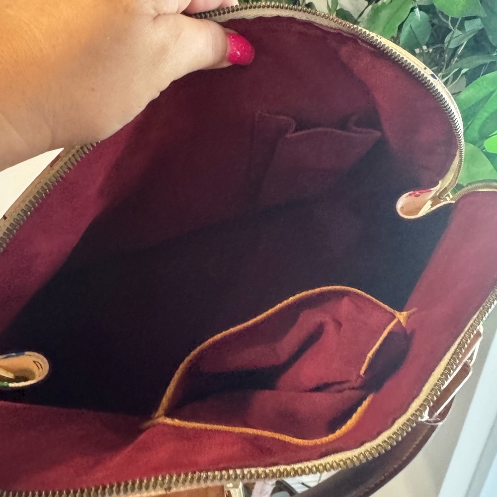 Louis Vuitton Alma Murakami w/ COA🔐 - Picture 4 of 14